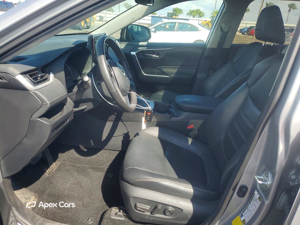 Toyota RAV 4 2021
