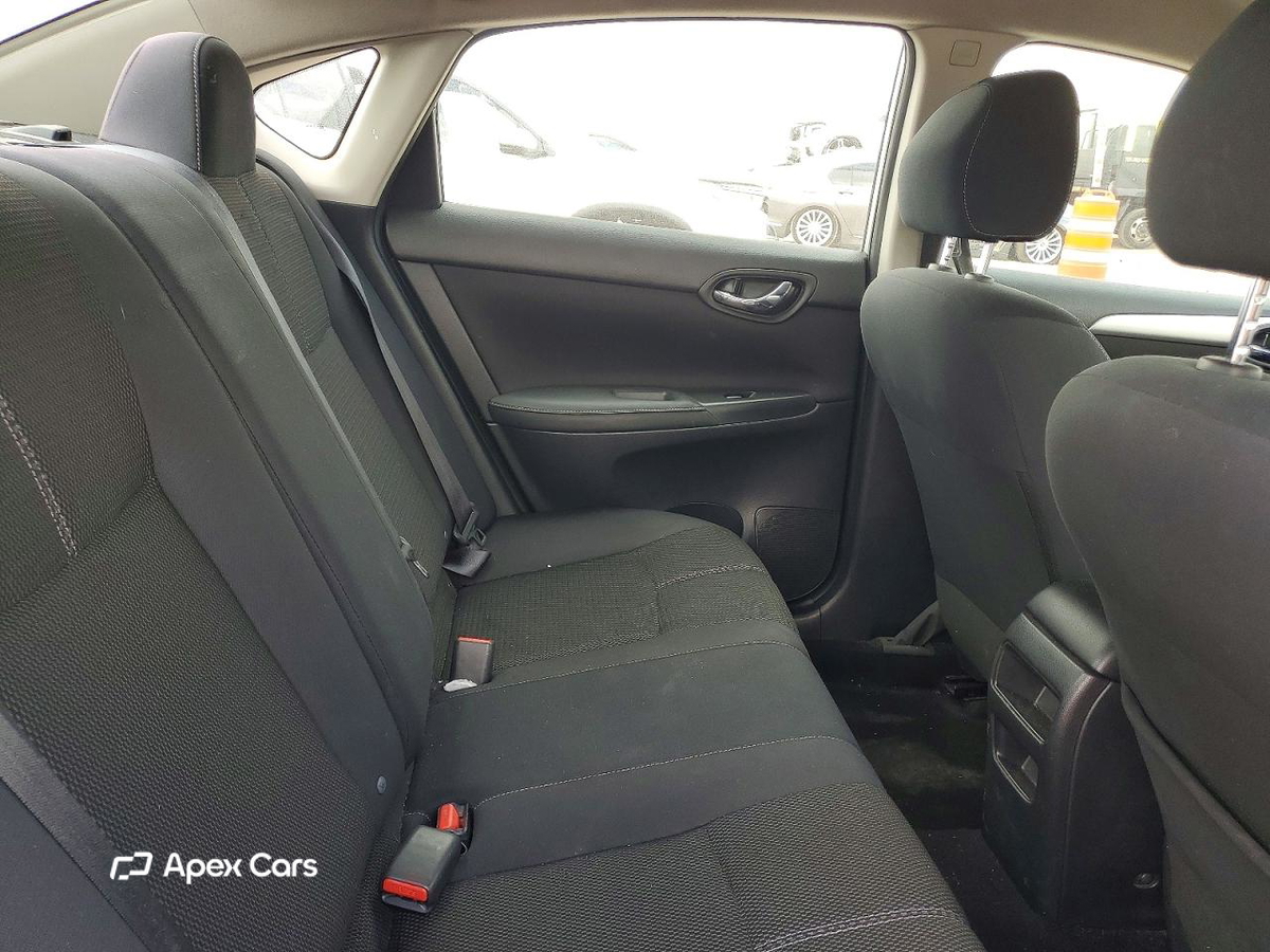 Nissan Sentra 2017