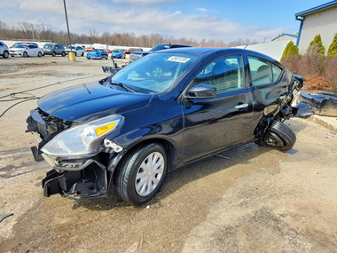 Nissan Versa 2015 - Image 1 of 14