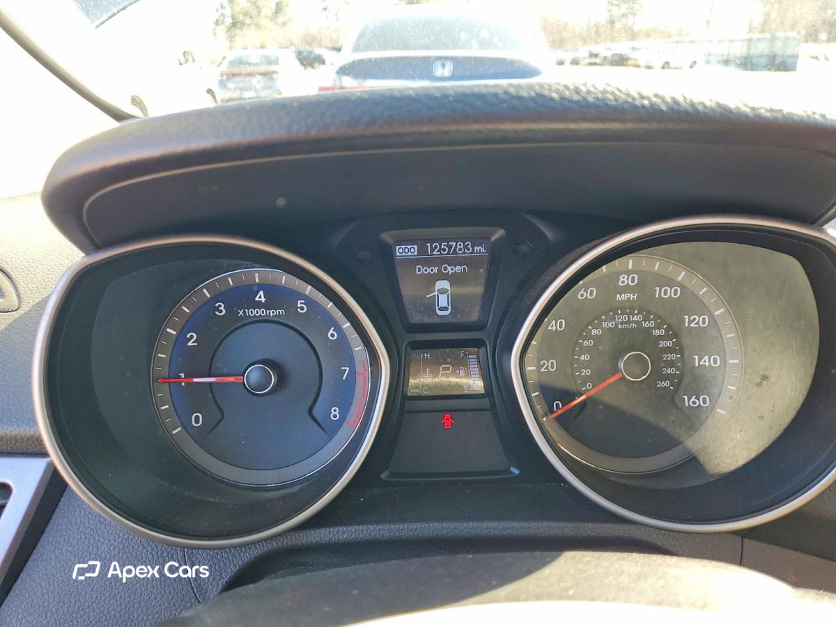 Hyundai Elantra 2013