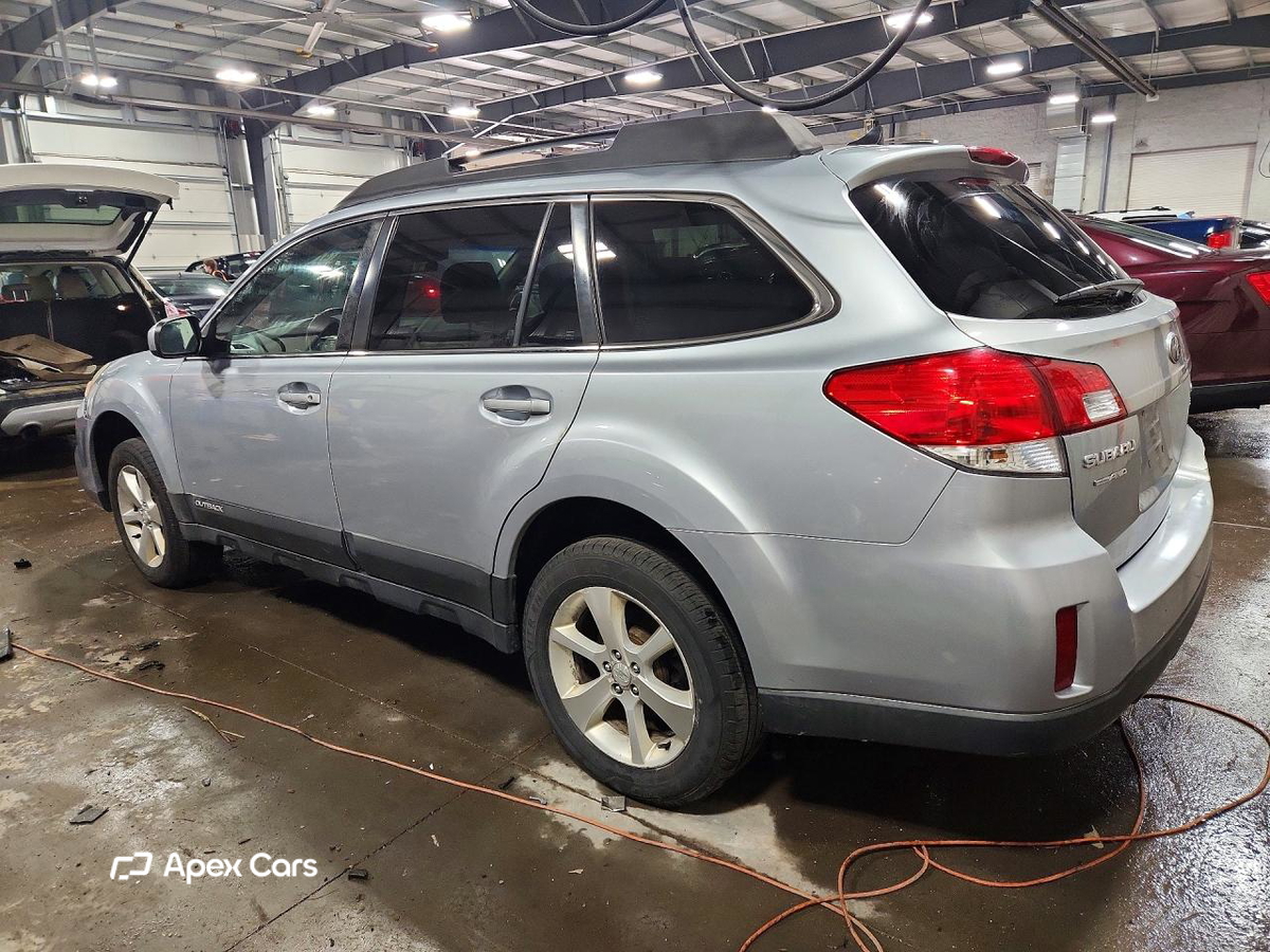 Subaru Outback 2013