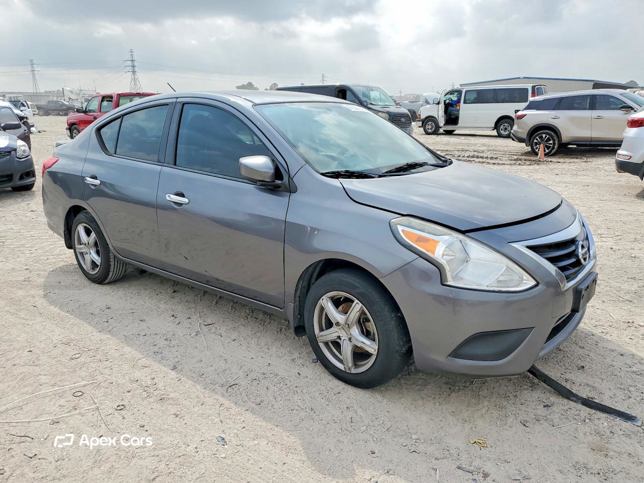 Nissan Versa 2016