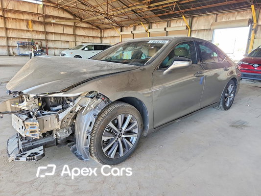 Lexus ES 2021 - Image 1 of 13