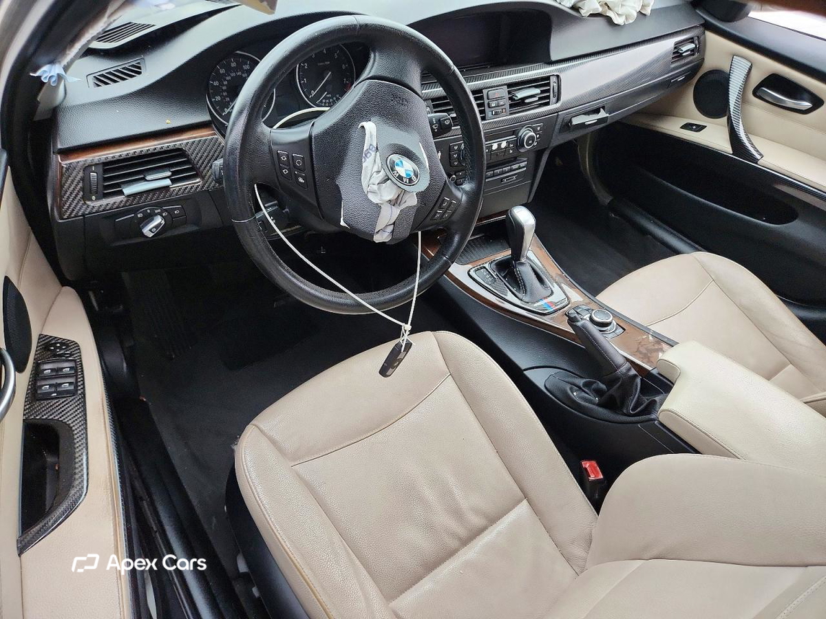 BMW Series 3 2011