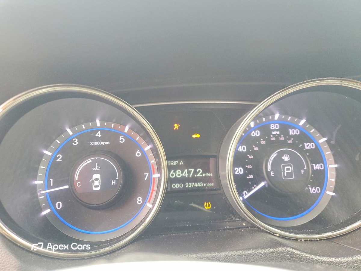 Hyundai Sonata 2012