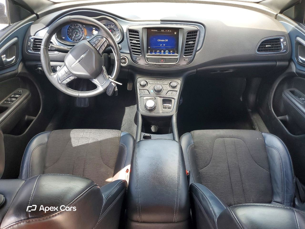 Chrysler 200 2016