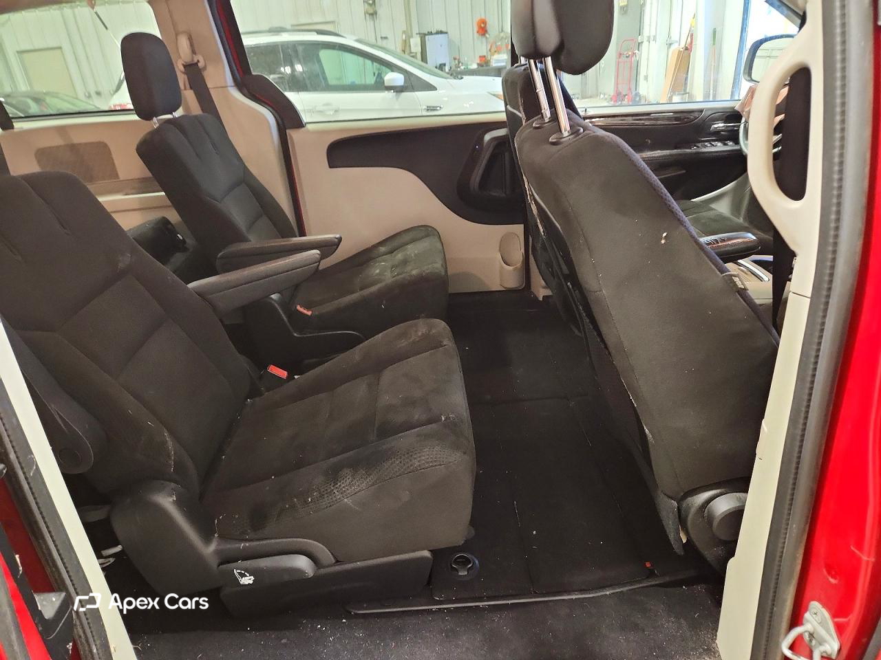 Dodge Caravan 2015