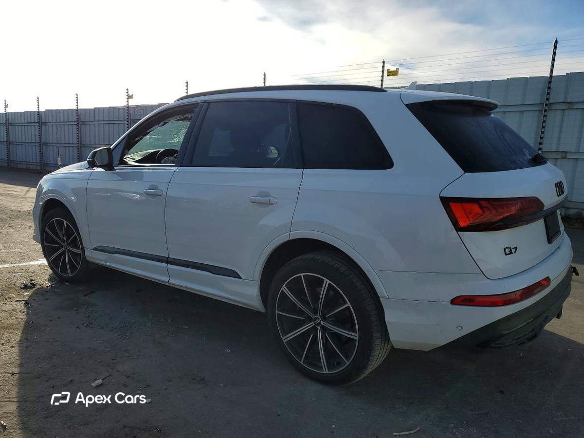 Audi Q7 2021