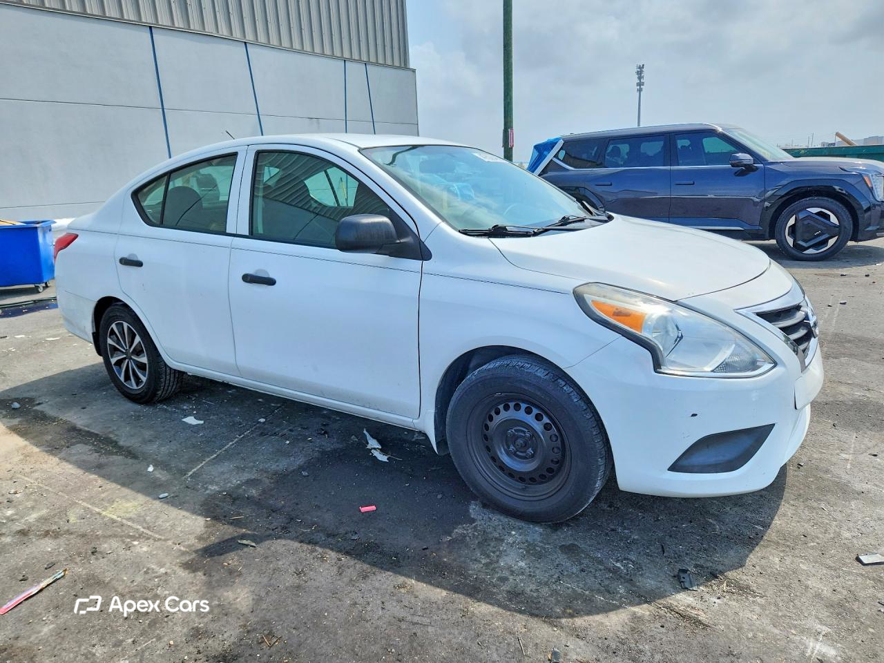 Nissan Versa 2015