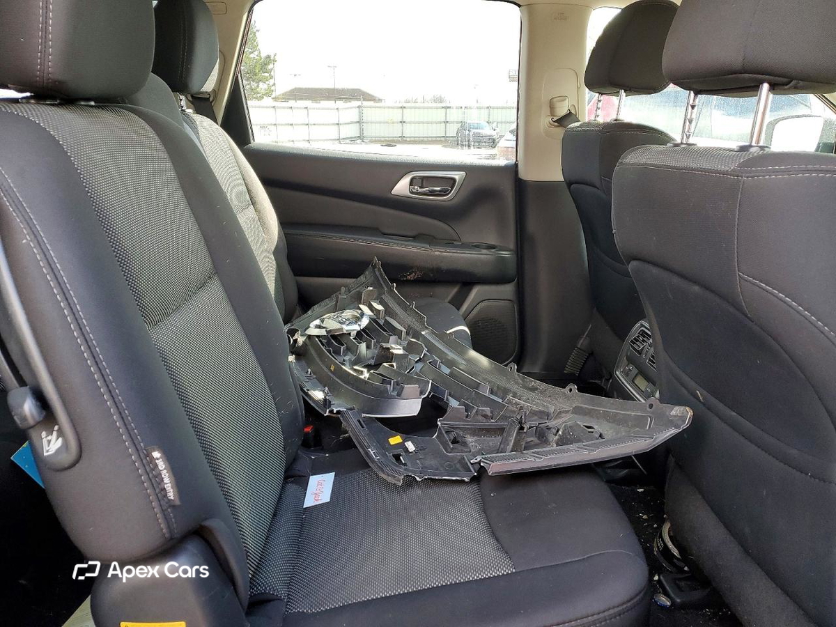 Nissan Pathfinder 2018