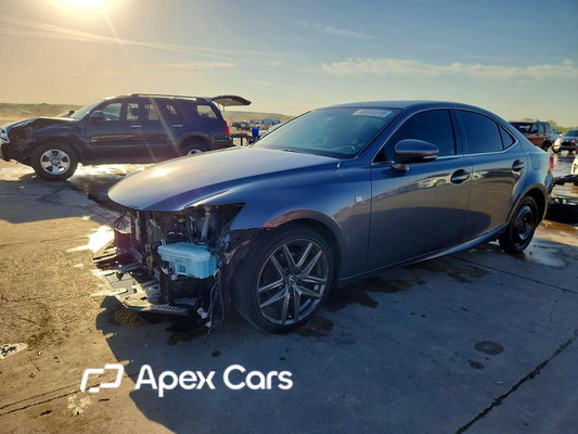 Lexus IS 2015 - Image 1 of 14