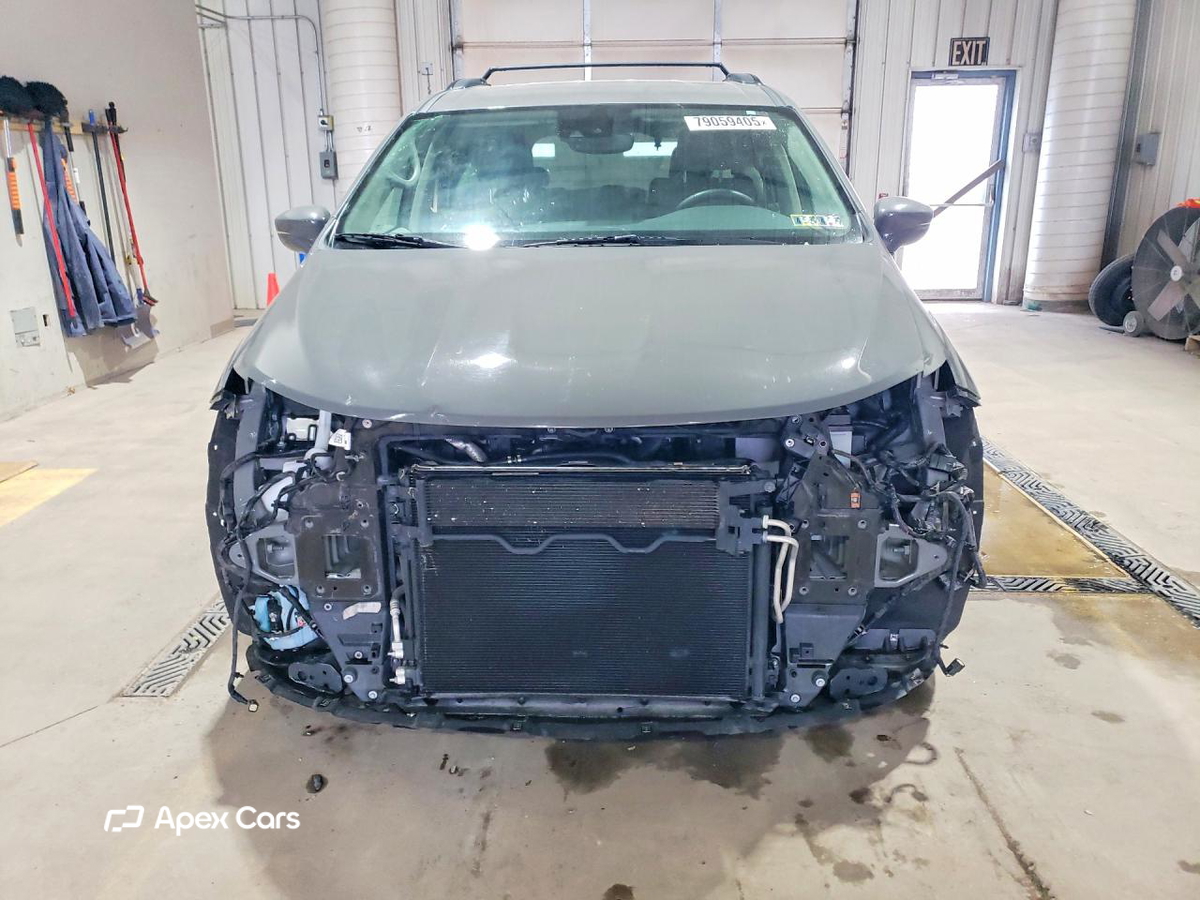 Chrysler Pacifica 2022