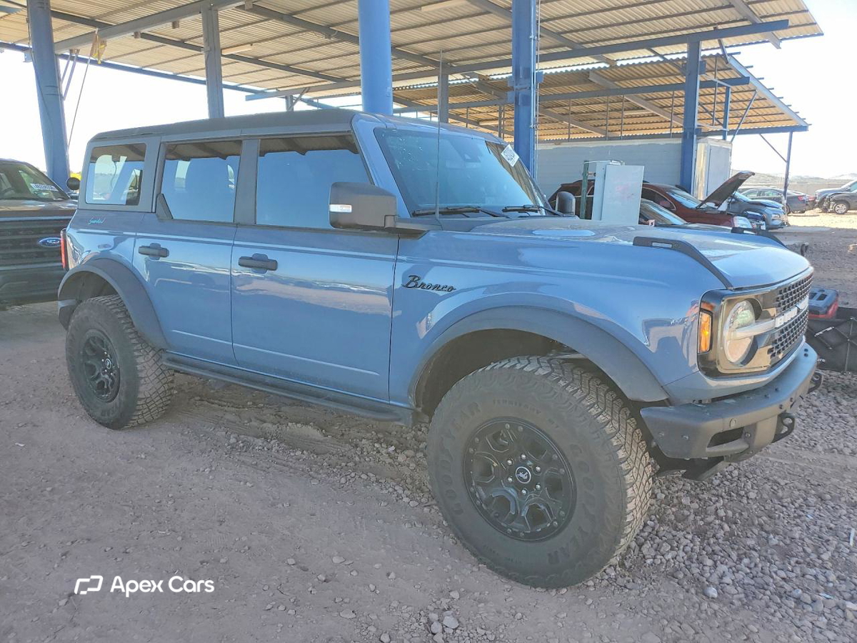 Ford Bronco 2024