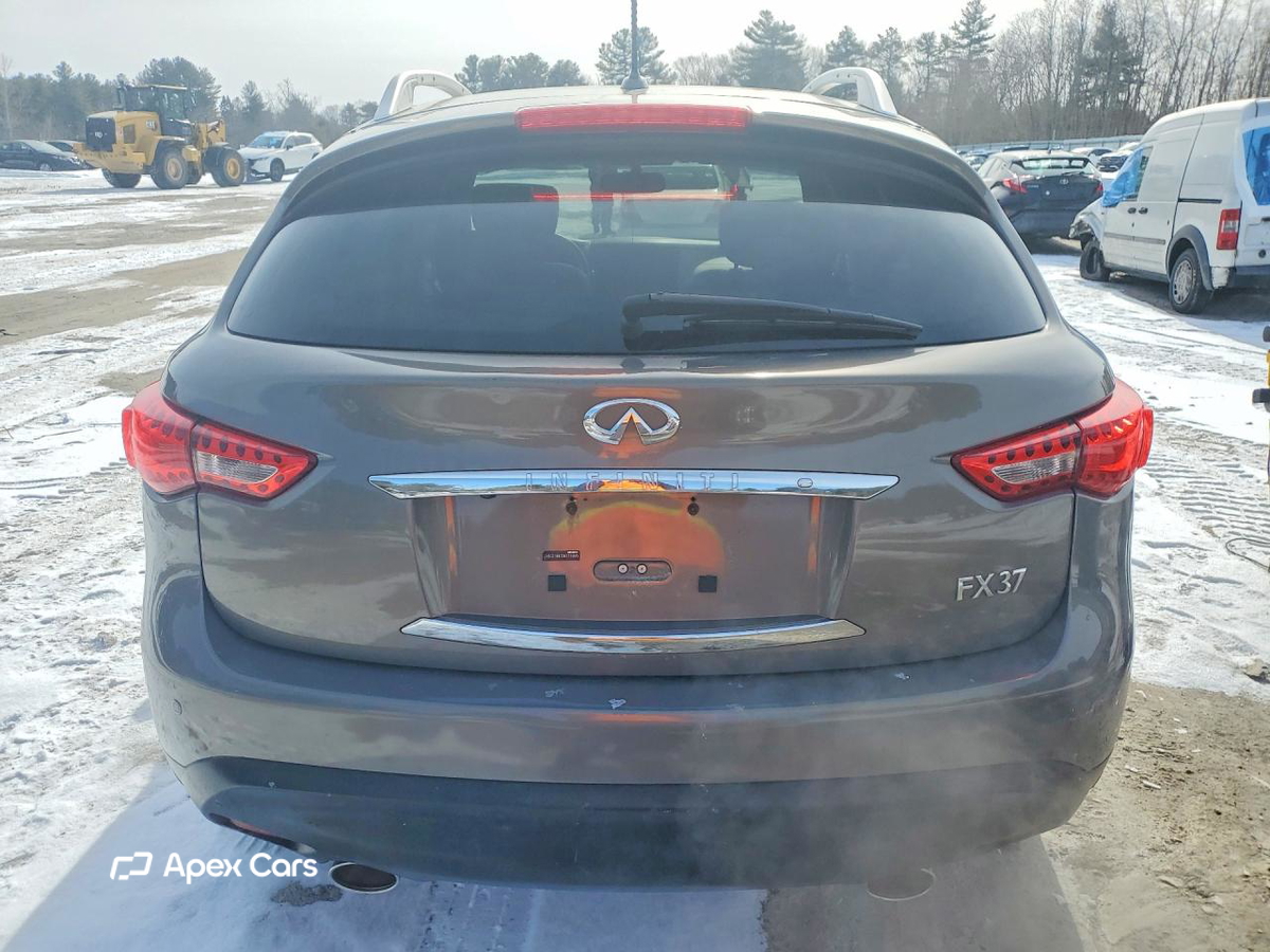 Infiniti FX 2013