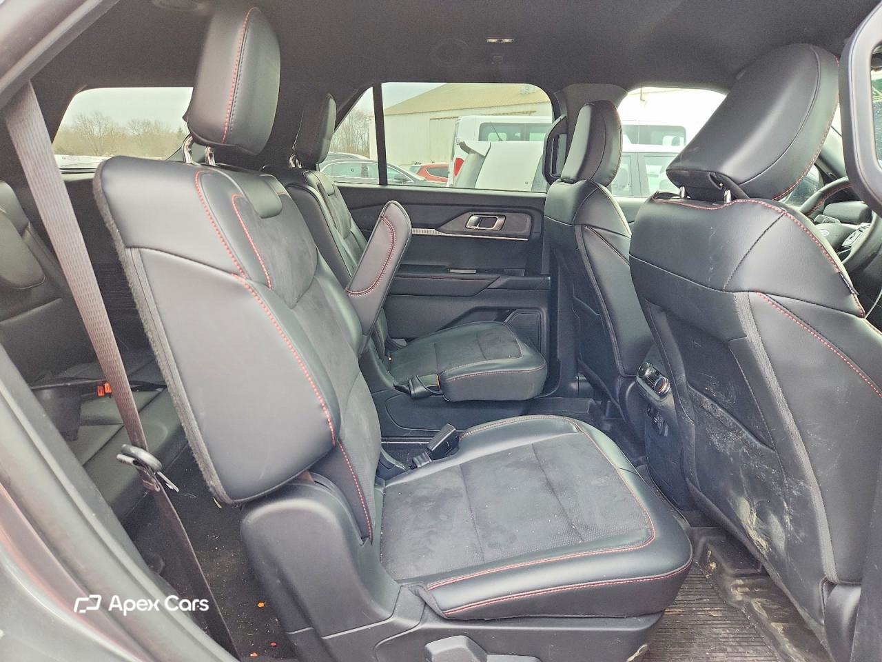 Ford Explorer 2025
