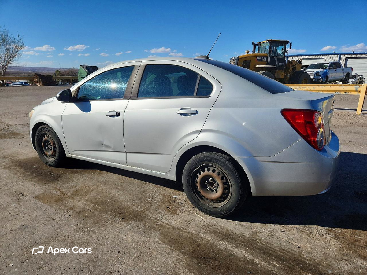 Chevrolet Sonic 2015