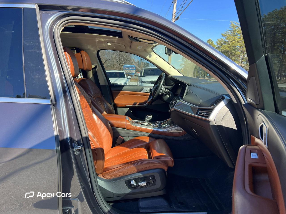BMW X7 2019