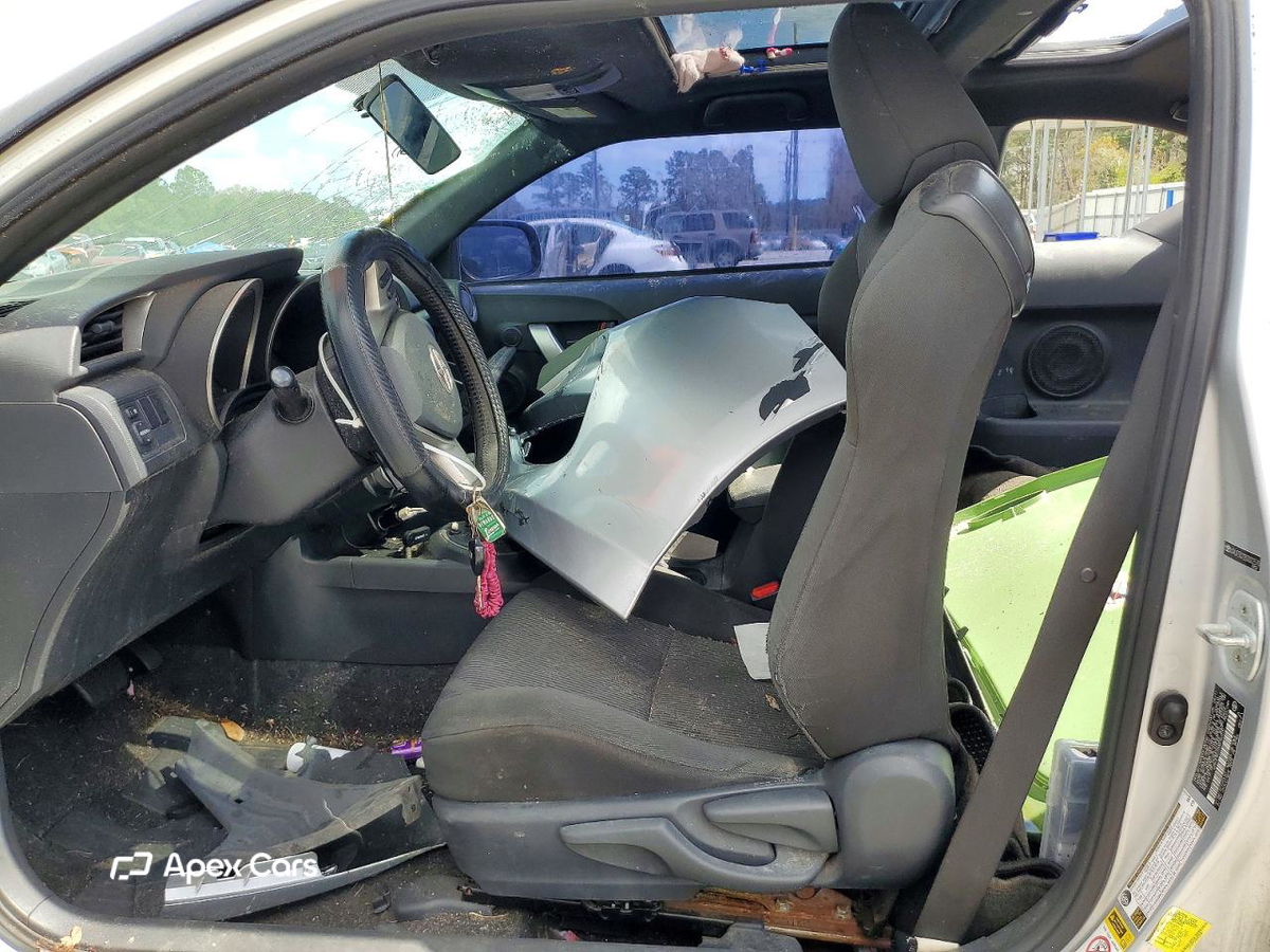 Scion tC 2011