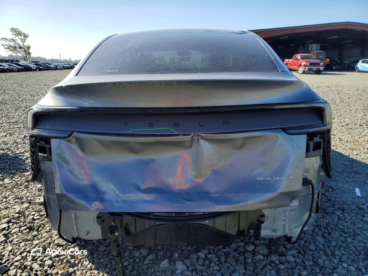 Tesla Model Y 2026