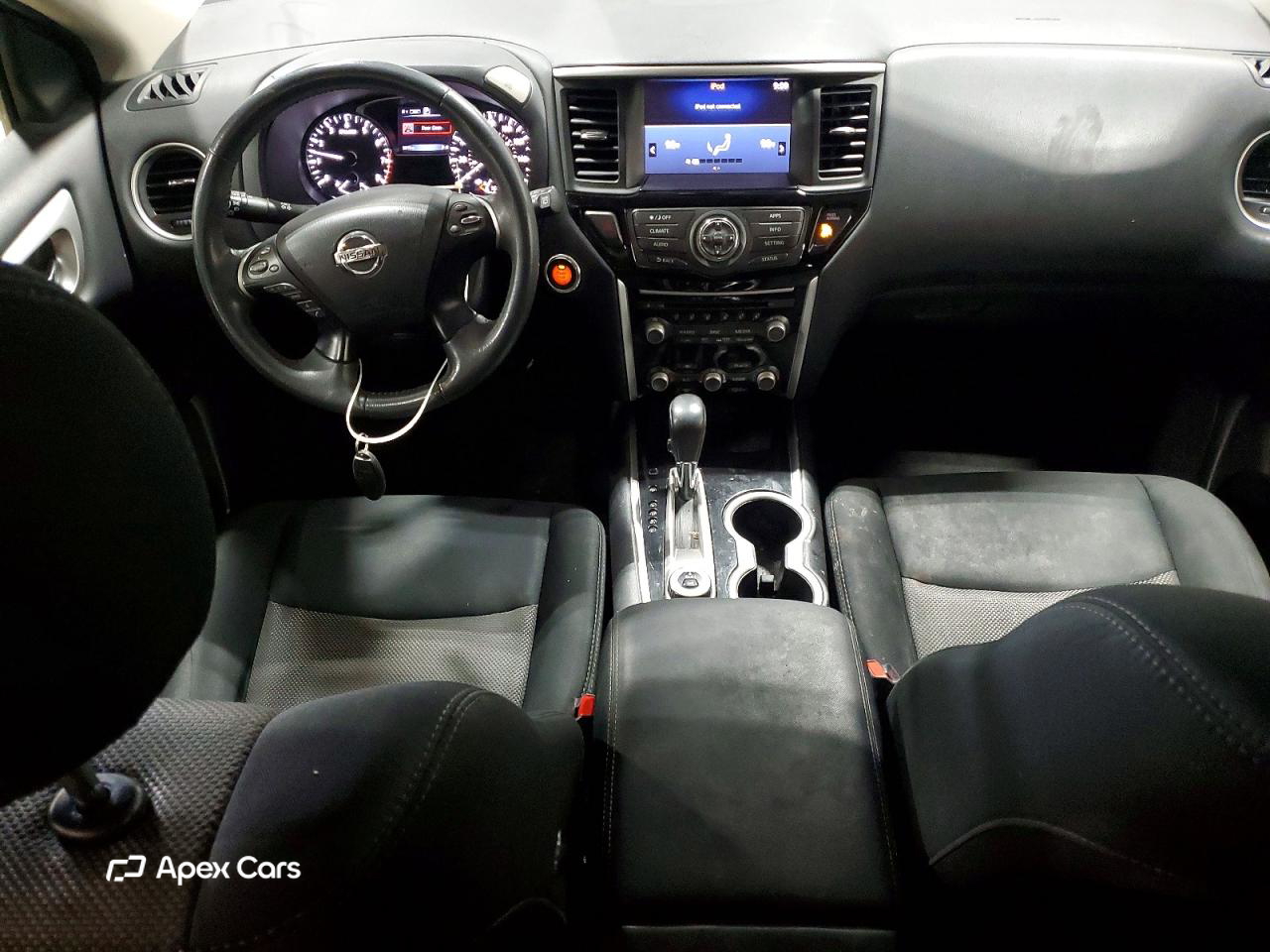 Nissan Pathfinder 2017