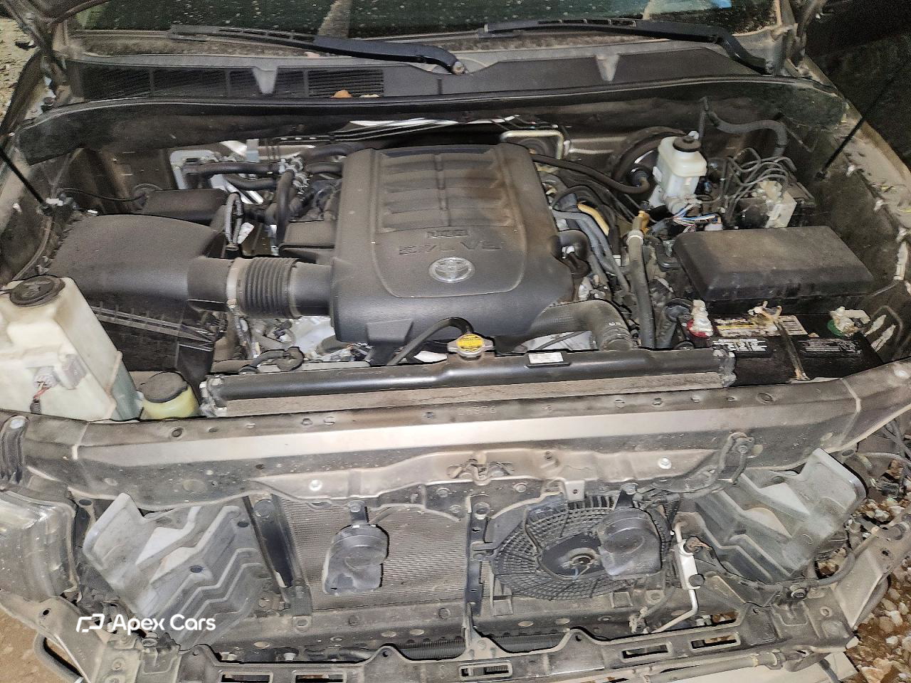Toyota Sequoia 2016