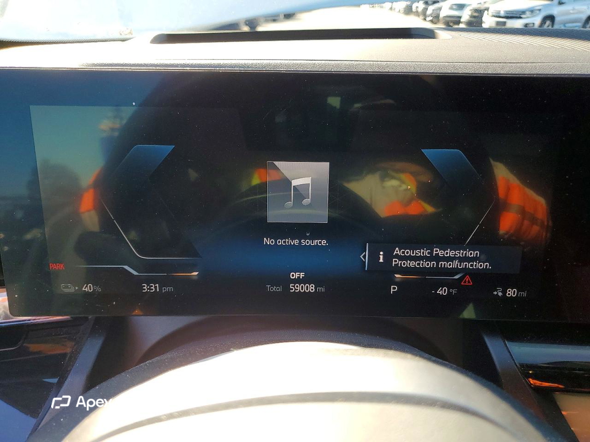 BMW i5 2024
