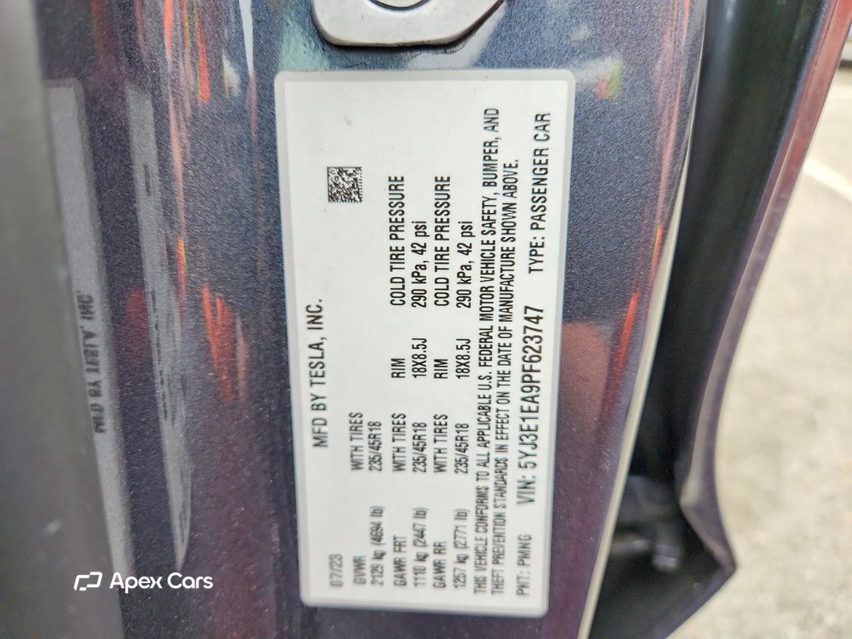 Tesla Model 3 2023