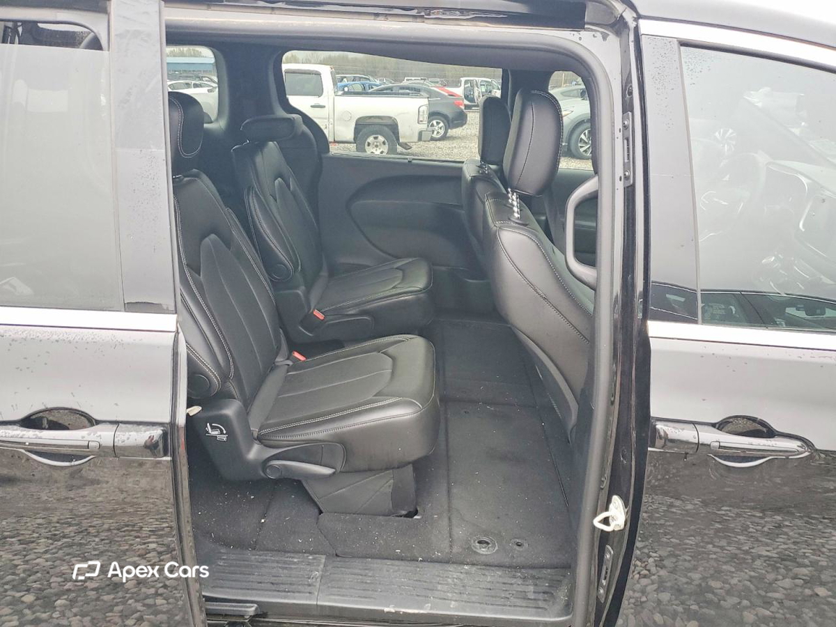 Chrysler Voyager 2025