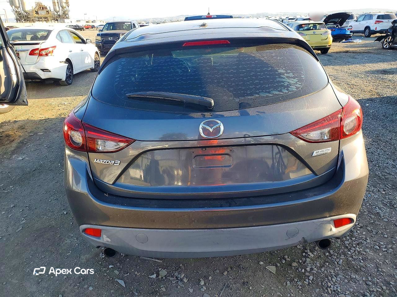 Mazda 3 2015