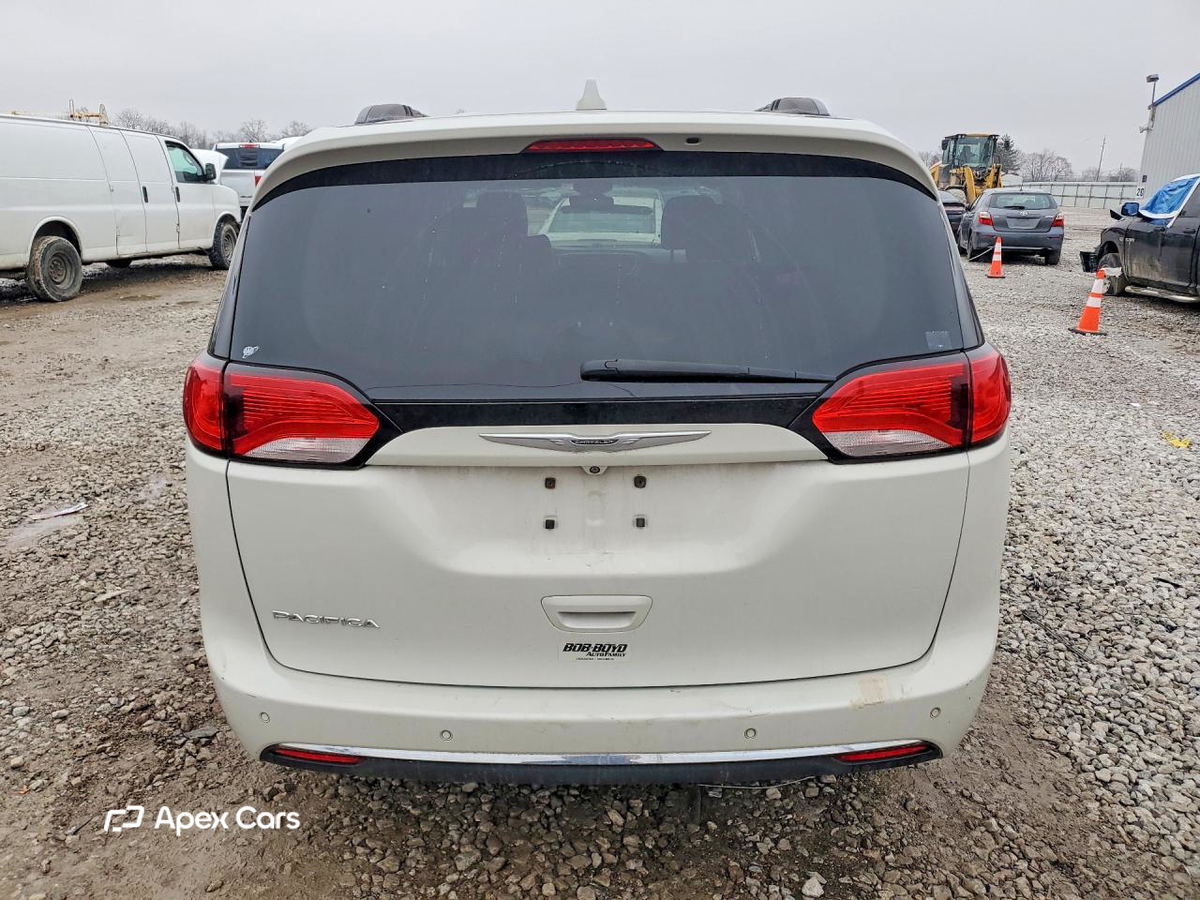 Chrysler Pacifica 2017