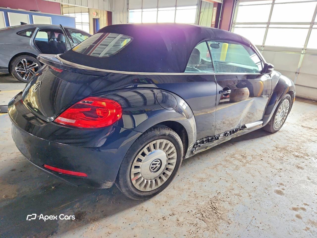 Volkswagen Beetle 2014