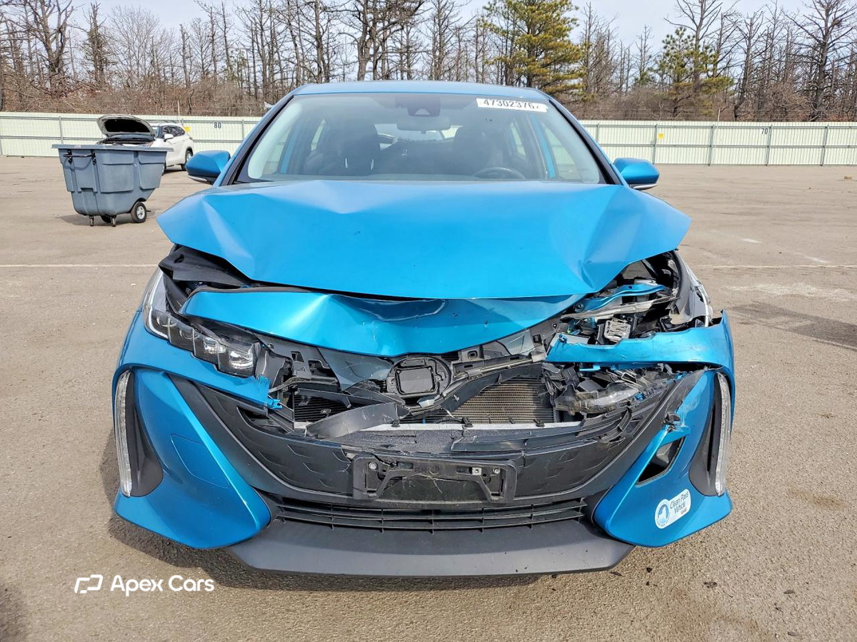 Toyota Prius 2021