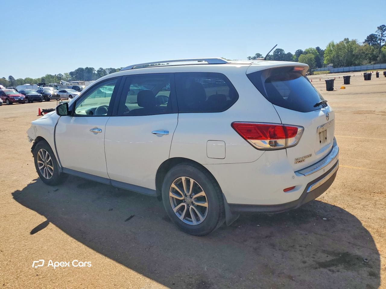 Nissan Pathfinder 2015