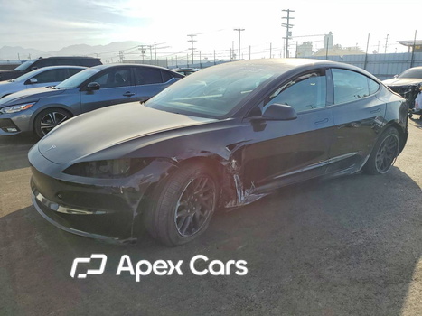 Tesla Model 3 2025 - Image 1 of 13