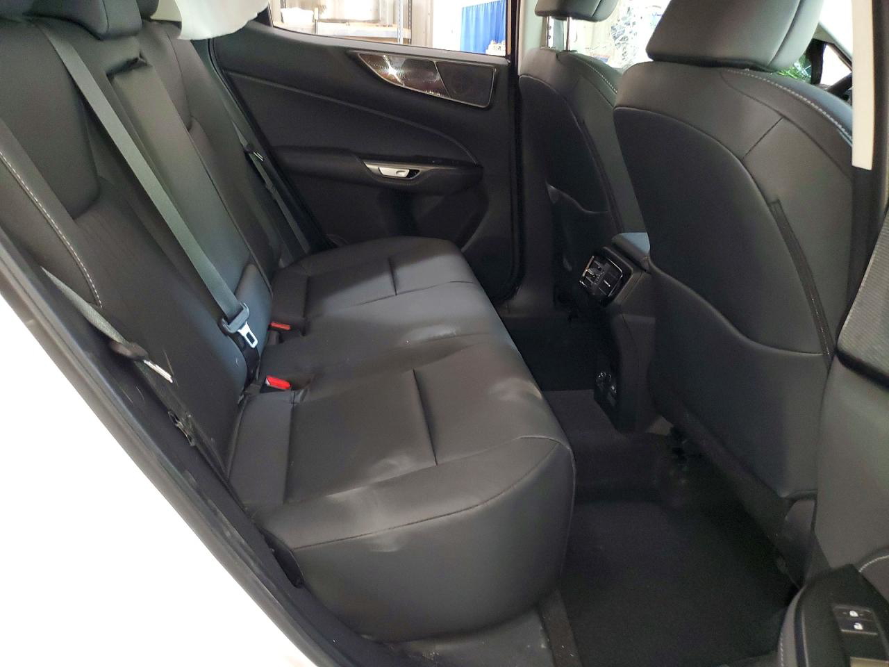 Lexus NX 2025
