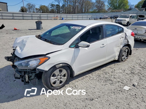 Kia Forte 2016 - Image 1 of 13