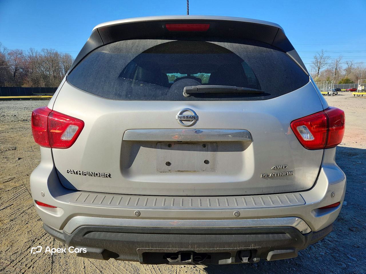 Nissan Pathfinder 2018