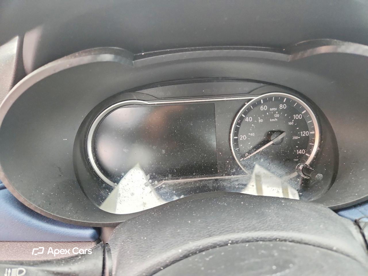 Nissan Versa 2025