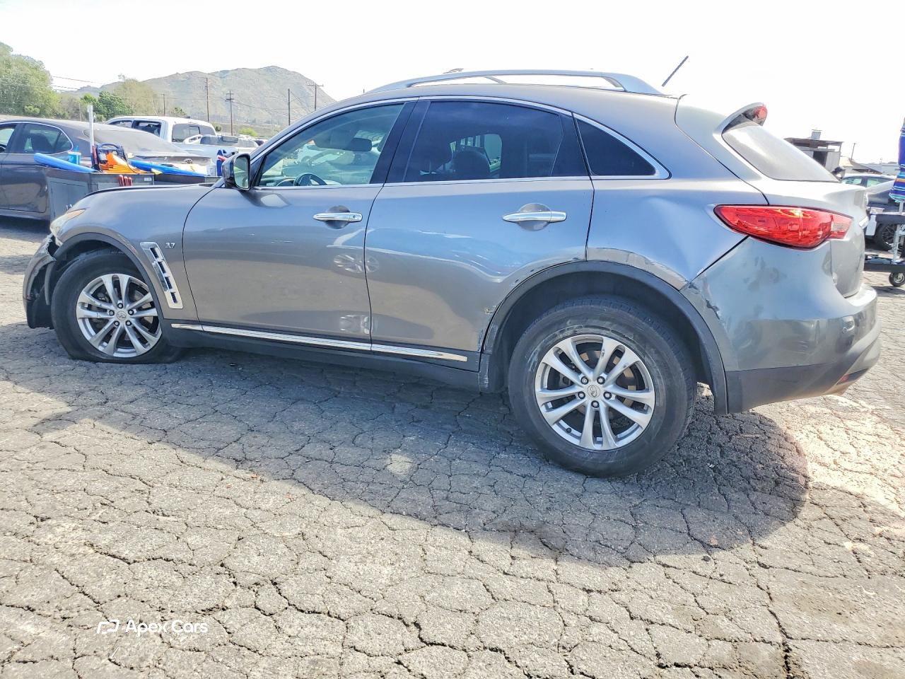 Infiniti QX70 2014