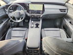 Lexus  2024