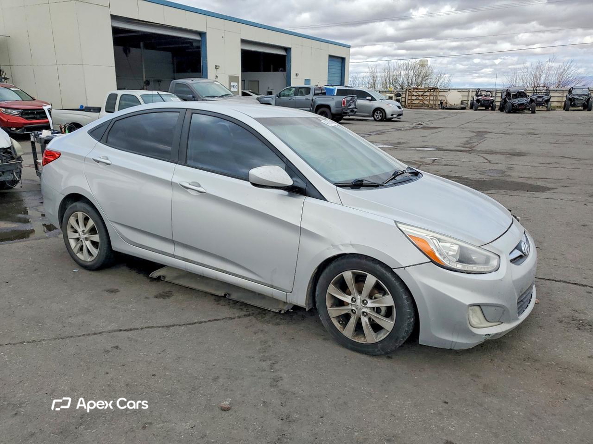 Hyundai Accent 2014