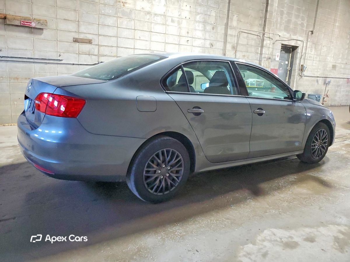 Volkswagen Jetta 2013