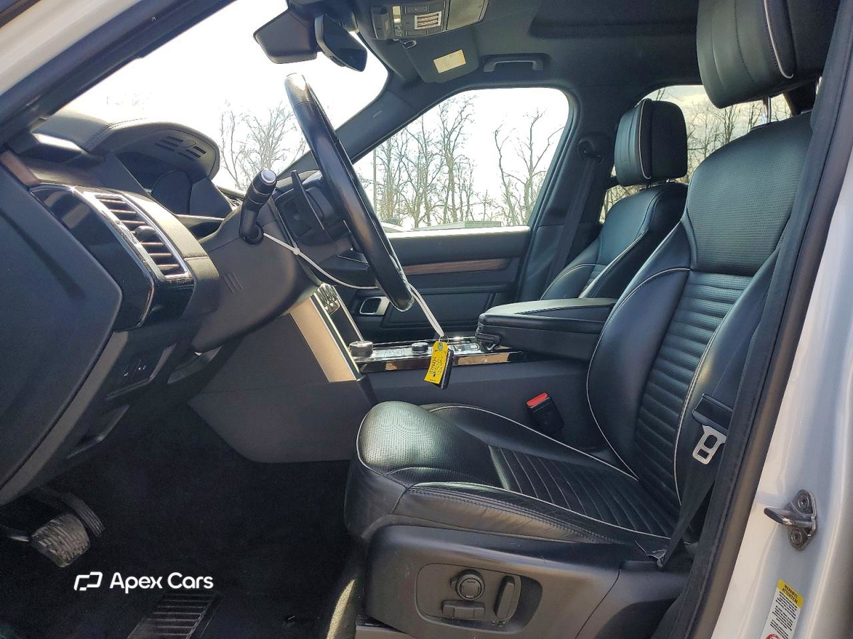 Land Rover Discovery 2019