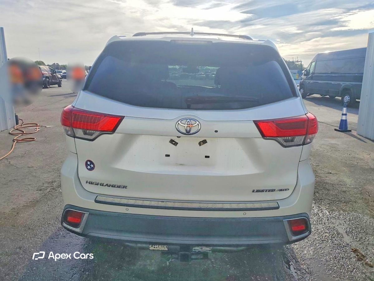 Toyota Highlander 2017