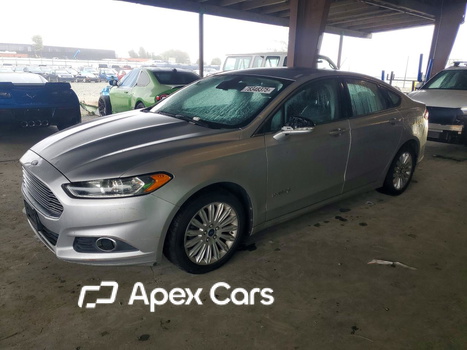 Ford Fusion 2013 - Image 1 of 12