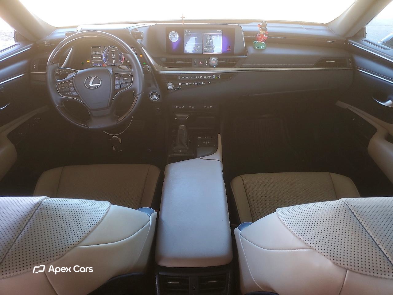 Lexus ES 2021