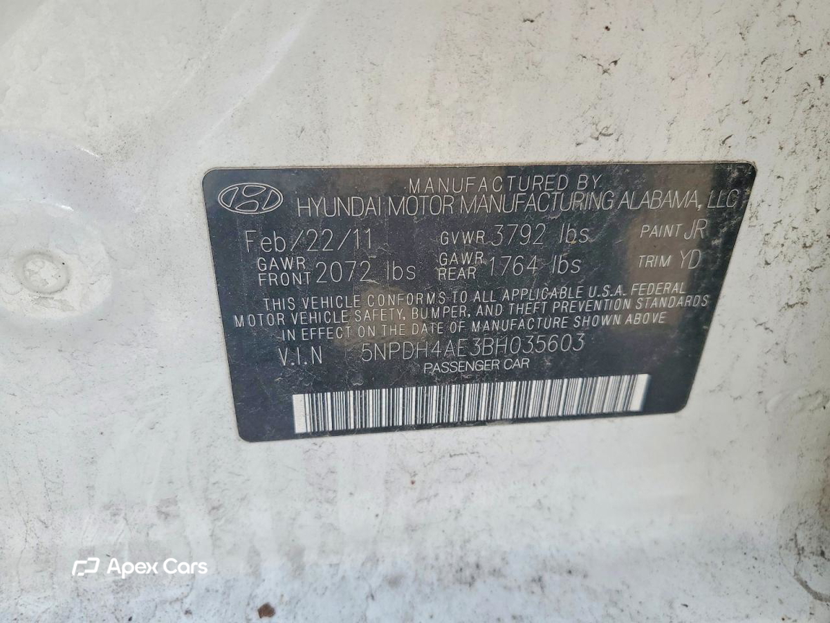Hyundai Elantra 2011