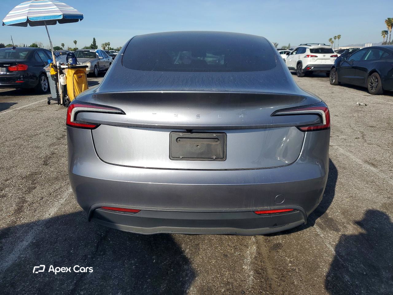 Tesla Model 3 2024