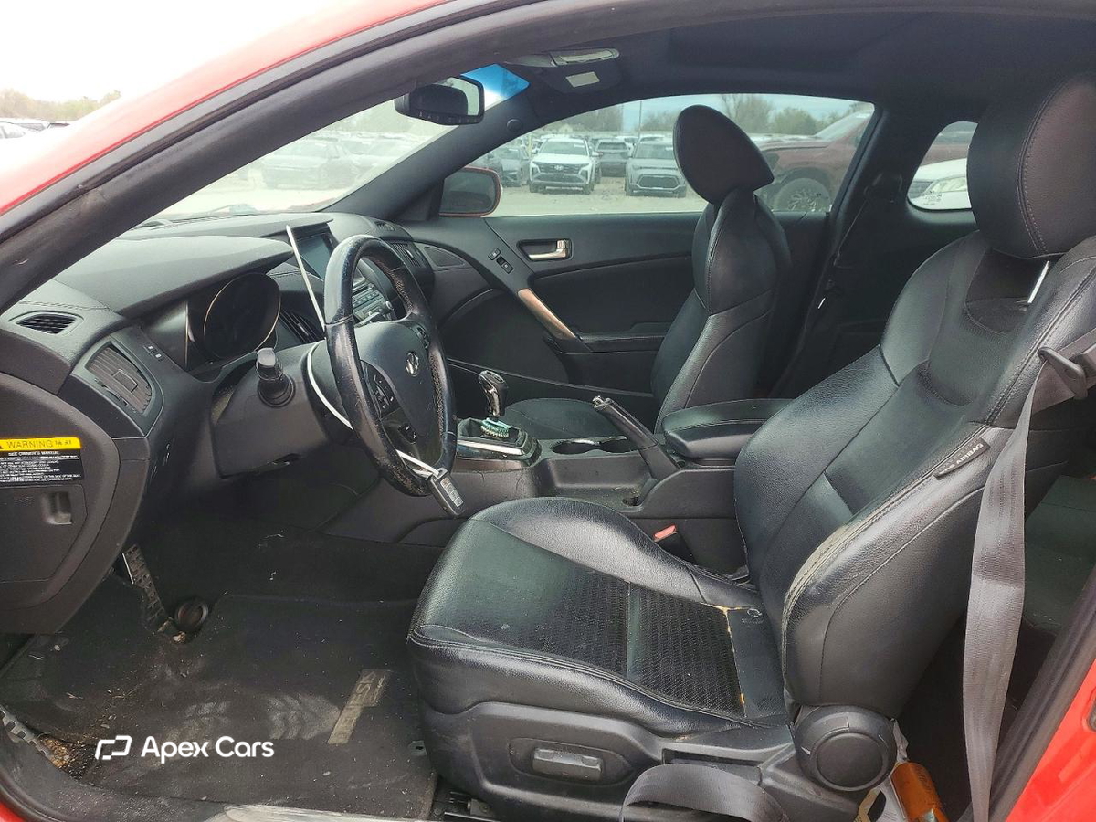 Hyundai Genesis 2013