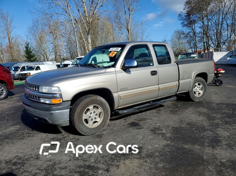 Chevrolet Silverado 2002 - Image 1 of 13